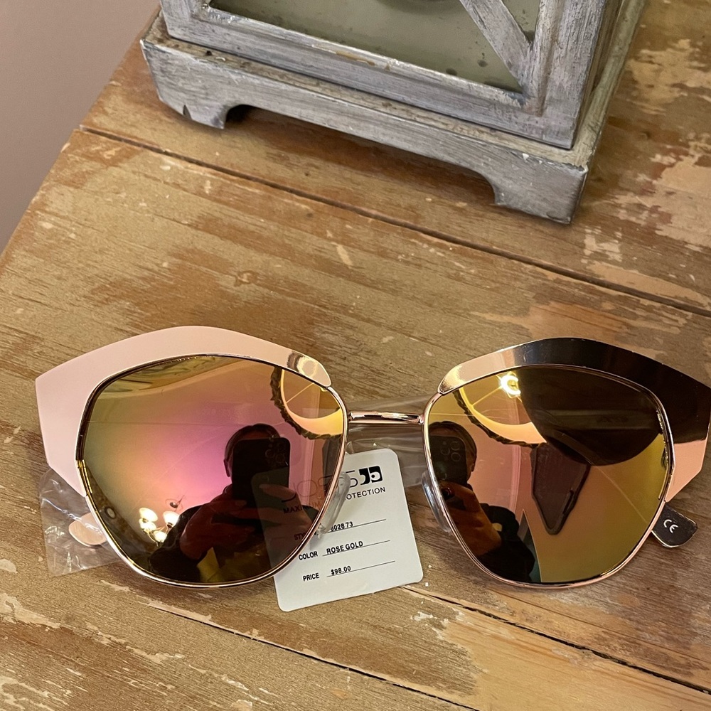 Joe’s jean sunglasses